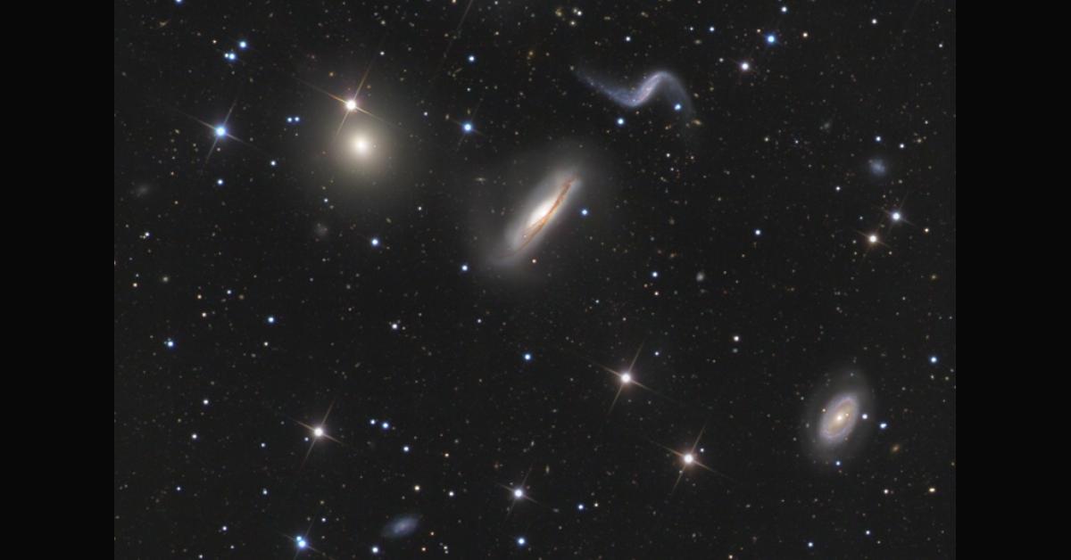 Galaxy - honhon Hickson 44 - Wikipedia